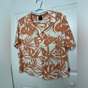 FarWest Women’s Tropical Orange &‎ Cream Leaf Pattern Collared Button Up Size L